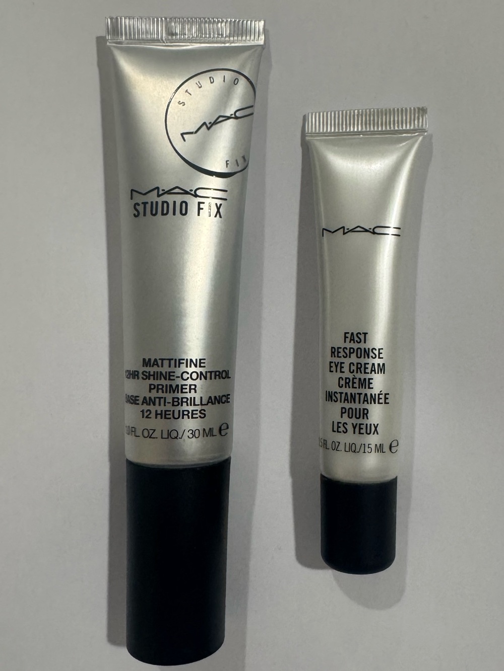 MAC Studio Mattifine 12hr Shine Control
Matte Primer & Fast Response Eye Cream
